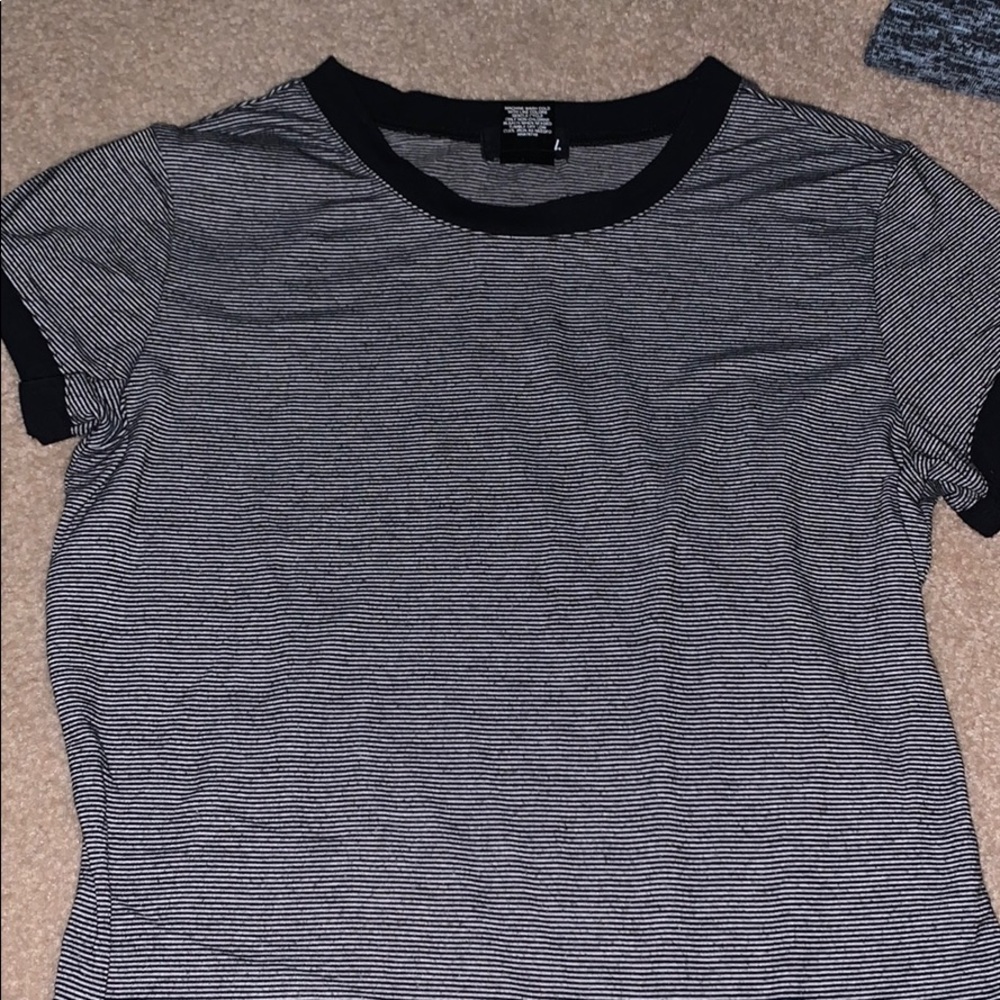 crop tee
